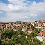 Tanias House דירה