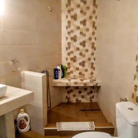 Tanias House Apartman Sziátiszta