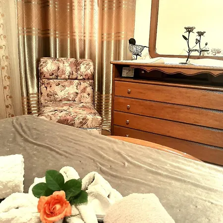 아파트 Tanias House *