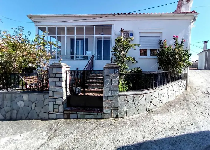 Tanias House * Siatista